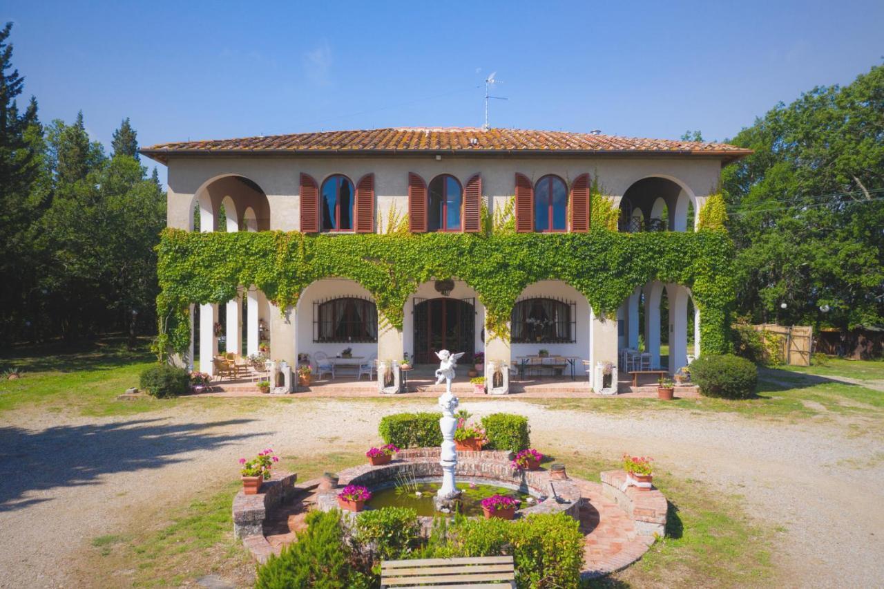 Villa Albertina Монтеспертоли Екстериор снимка