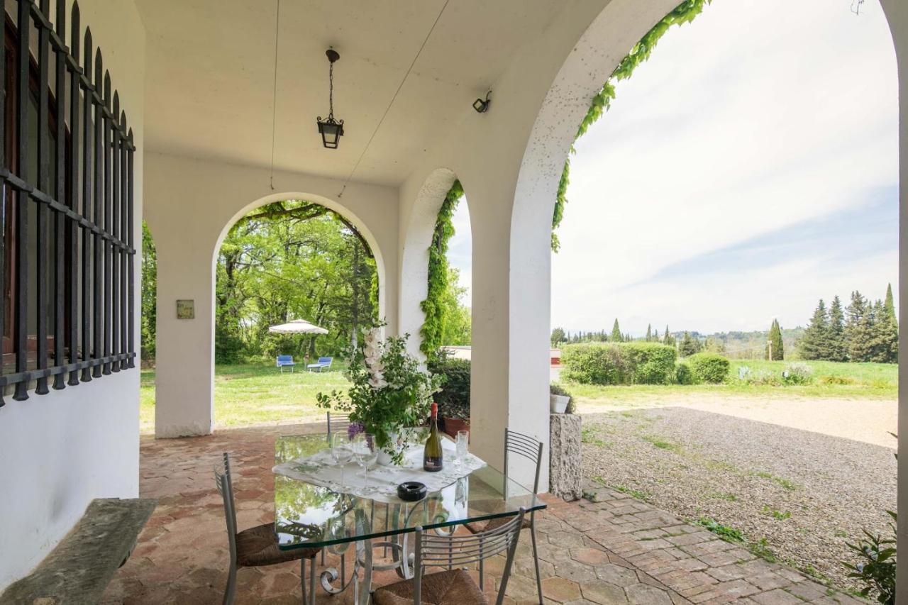 Villa Albertina Монтеспертоли Екстериор снимка