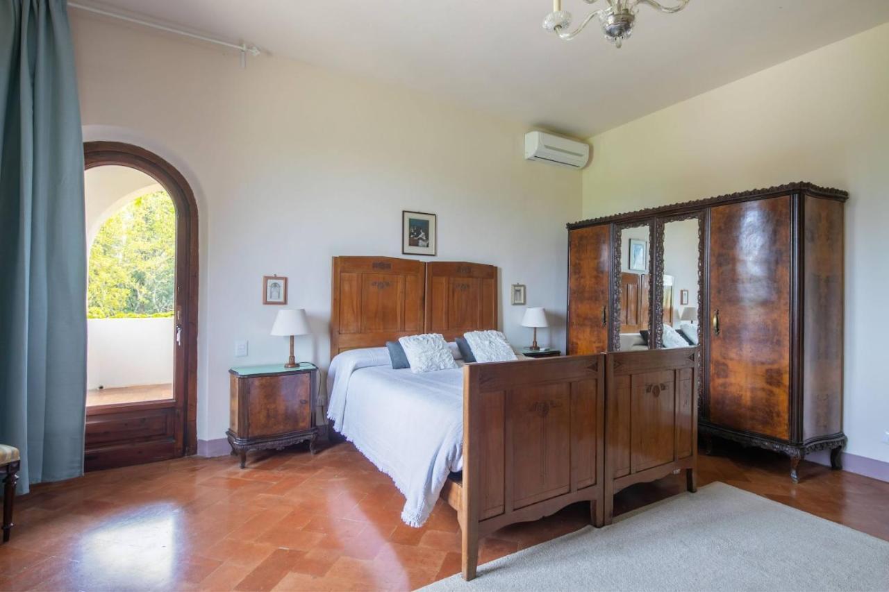 Villa Albertina Монтеспертоли Екстериор снимка