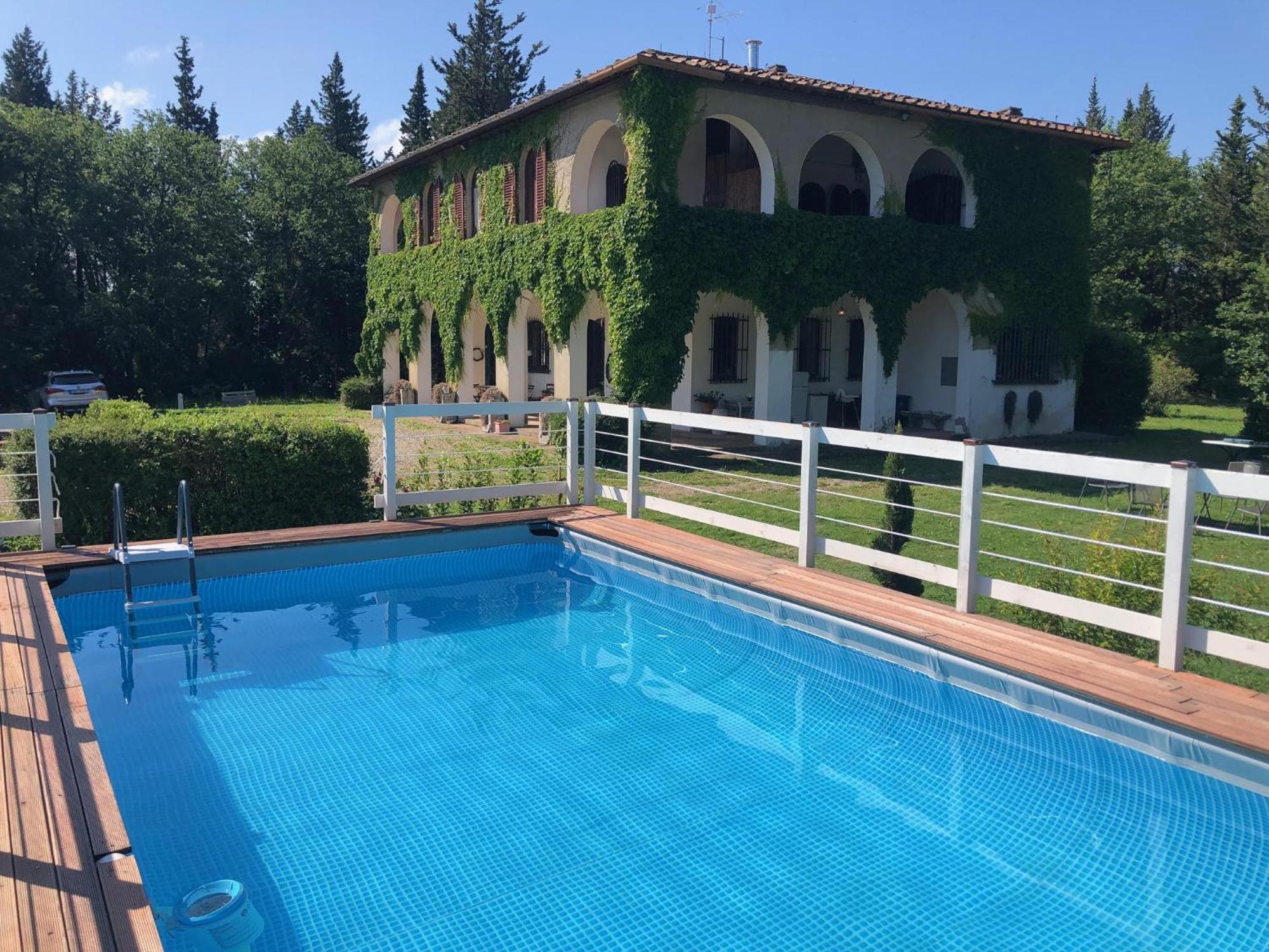 Villa Albertina Монтеспертоли Екстериор снимка