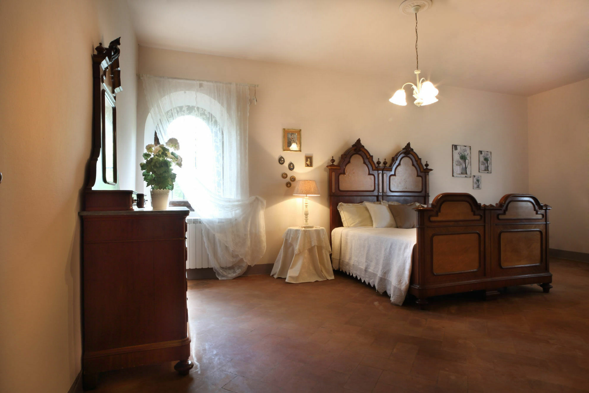 Villa Albertina Монтеспертоли Екстериор снимка